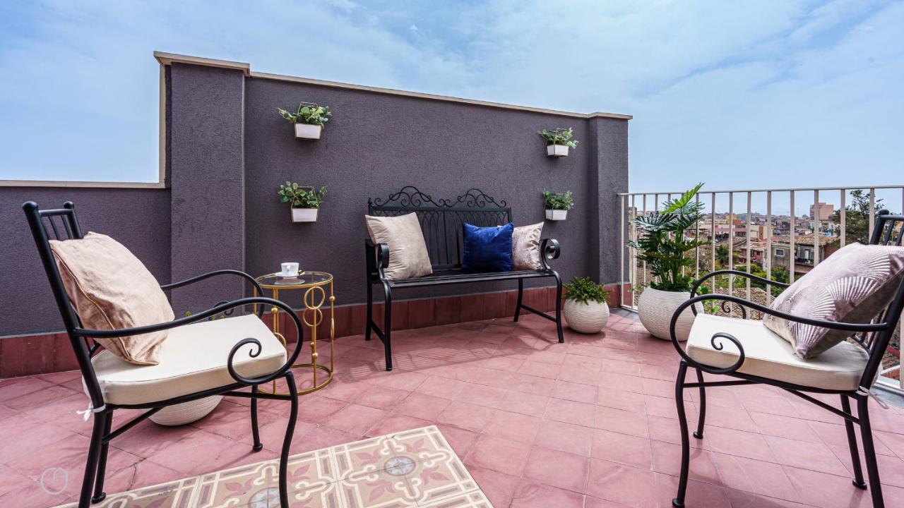 Appartamento Italianway - Palazzo Nouveau Catania Esterno foto